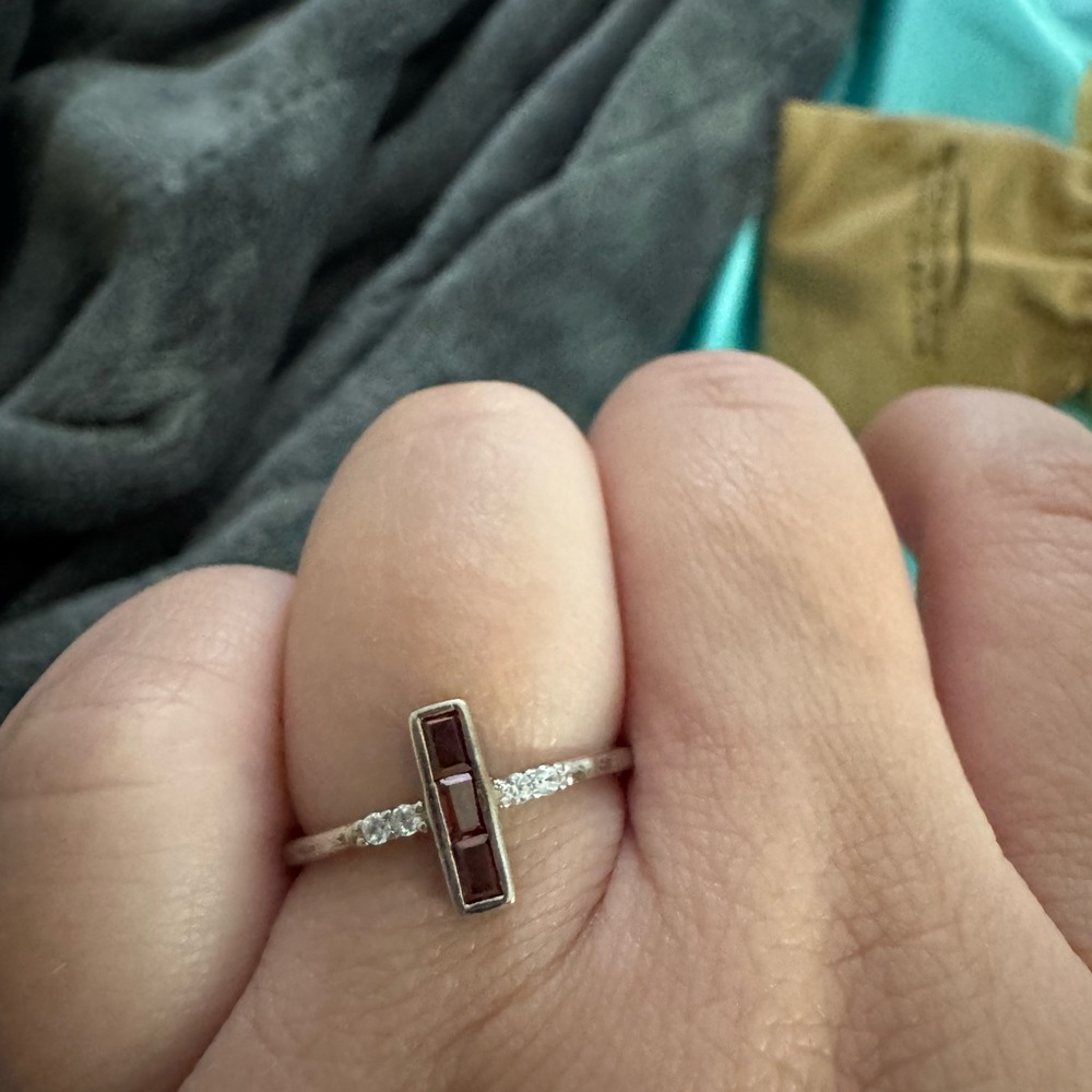 Ring - Picture 2 of 4
